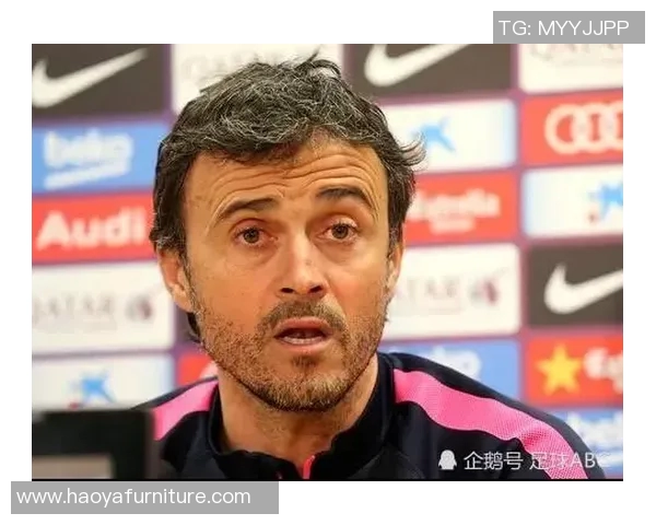 女朋友迷恋足球明星背后的故事与情感纠葛