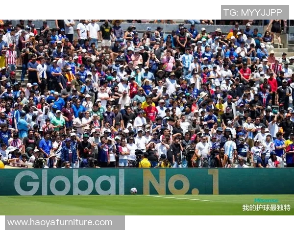 性格温和的足球明星们如何在赛场内外展现友善与团队精神